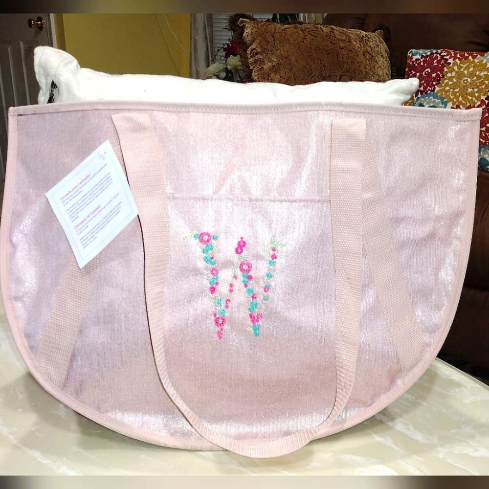 NWT Thirty One Pink Tote '' W"  Embroidery